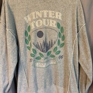 aerie Gray Crewneck Sweater with Green & Navy 'Winter Tour' Graphic